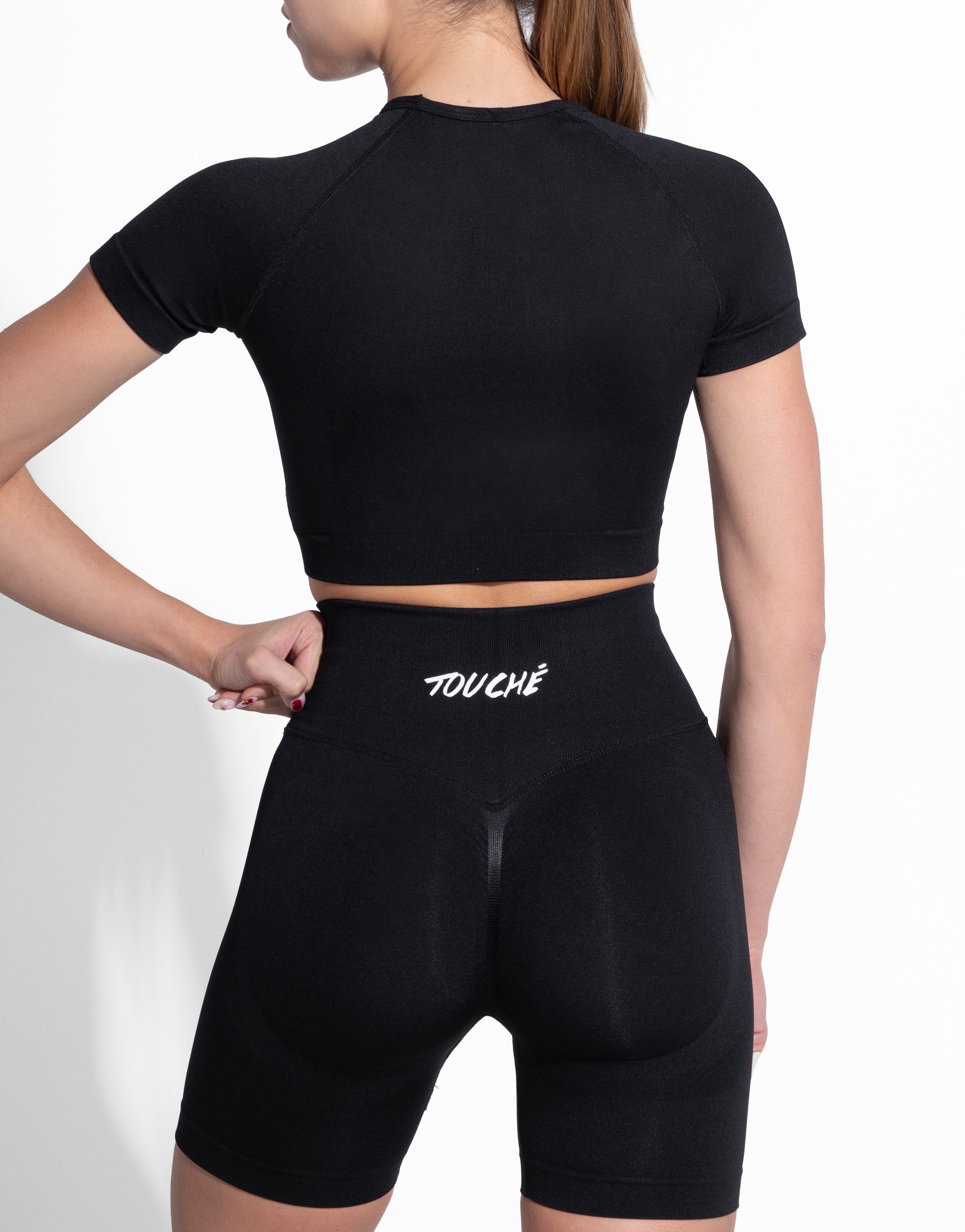 PERFORMANCE BLACK TOP SEAMLESS